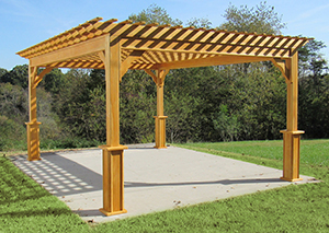 wood bedford pergola with savannah posts from Pine Creek Structures
